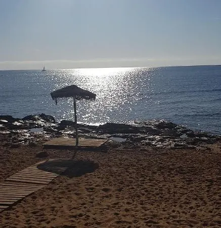 Townhouse 1 Minute Walk To Plaza Διαμέρισμα *